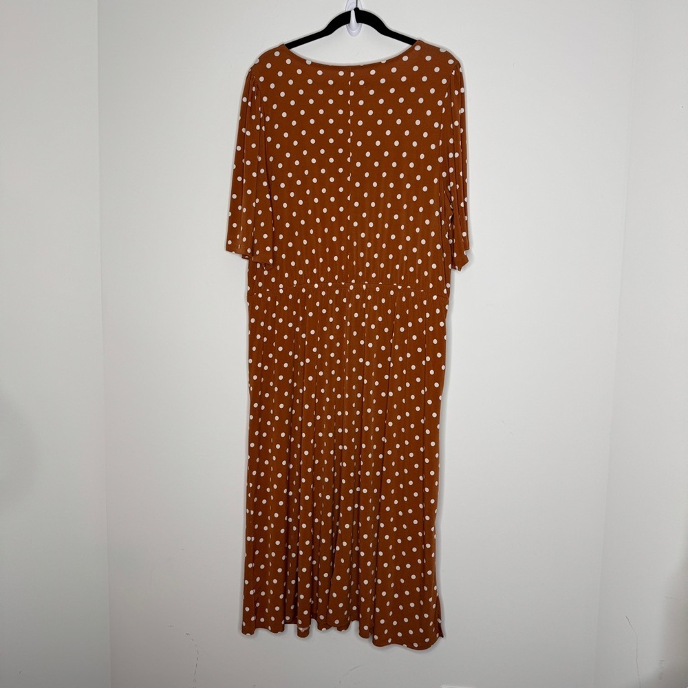 Girl with Curves Polka Dot V-Neck Midi Dress 1X - Picture 3 of 6